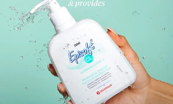 Moisturising face wash for dry skin